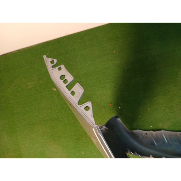 Recambio de paragolpes delantero para bmw 2 active tourer (u06) 230e xdrive referencia OEM IAM 51118080199  