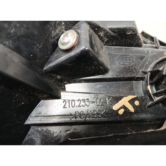 Recambio de piloto trasero derecho para citroën c4 picasso feel referencia OEM IAM 21023302r  