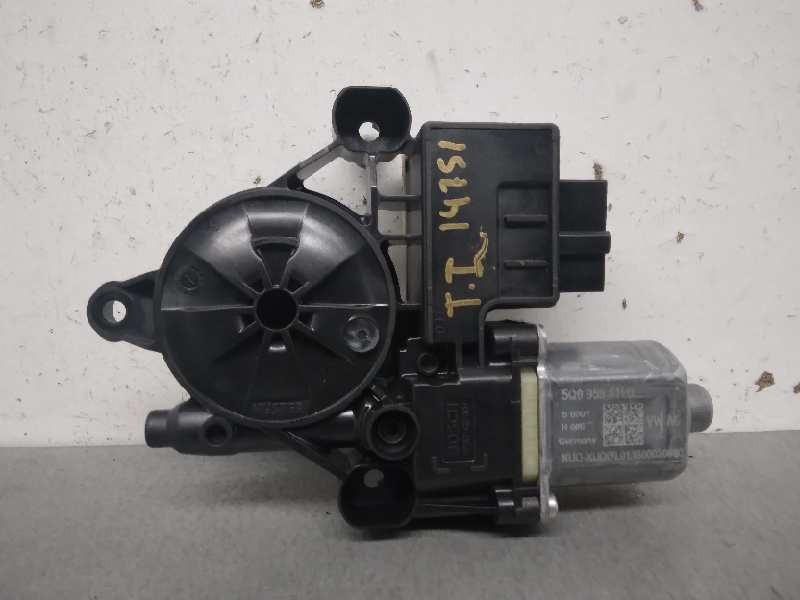 Recambio de motor elevalunas trasero izquierdo para seat arona fr referencia OEM IAM 5Q0959811D 0130822695 
