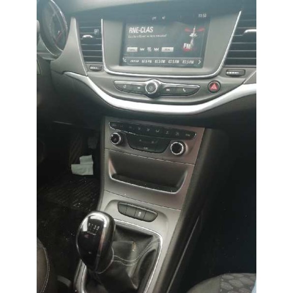 opel astra k lim. 5türig del año 2016