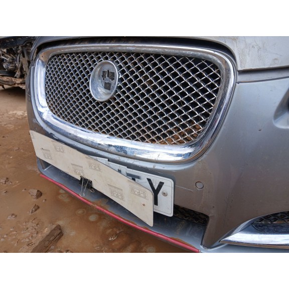 Recambio de paragolpes delantero para jaguar xf i (x250) 2.2 d referencia OEM IAM   