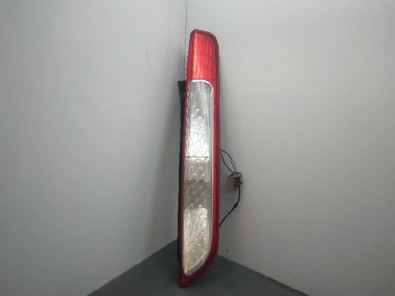 Recambio de piloto trasero derecho para ford focus lim. (cb4) trend referencia OEM IAM 8M5113404A  