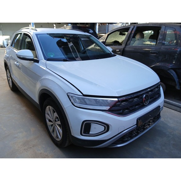 volkswagen t-roc (a11, d11) del año 2024