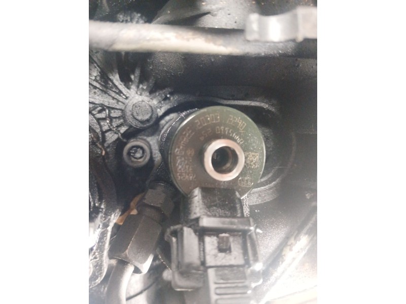 Recambio de inyector para citroën c4 picasso sx referencia OEM IAM 0445110259  