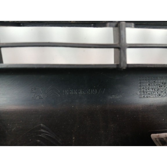 Recambio de paragolpes delantero para peugeot expert autobús (v_) 1.5 bluehdi 100 referencia OEM IAM 9808639977  