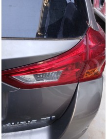 Recambio de piloto trasero derecho interior para toyota auris station wagon (_e18_) 1.8 hybrid (zwe186_) referencia OEM IAM    2