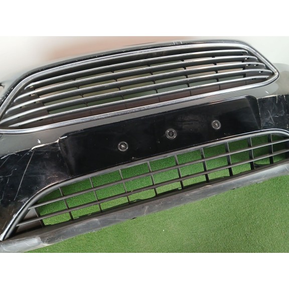 Recambio de paragolpes delantero para ford focus iii 1.5 tdci referencia OEM IAM F1EB17757A  