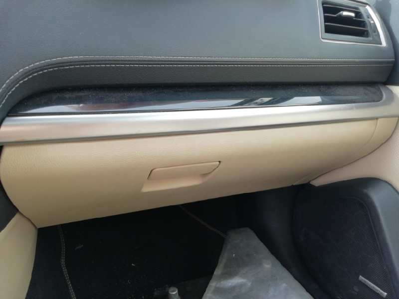 Recambio de guantera para subaru outback (b15) executive plus s awd referencia OEM IAM   