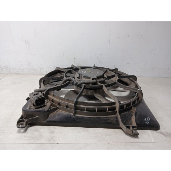 Recambio de electroventilador para kia sorento 2.2 crdi cat referencia OEM IAM 253802pxxx  