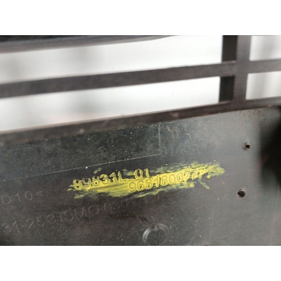 Recambio de paragolpes delantero para citroën c3 picasso (sh_) 1.6 vti referencia OEM IAM 9681800777  