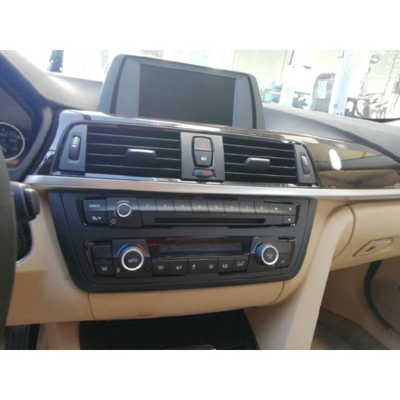 bmw serie 3 lim. (f30) del año 2015