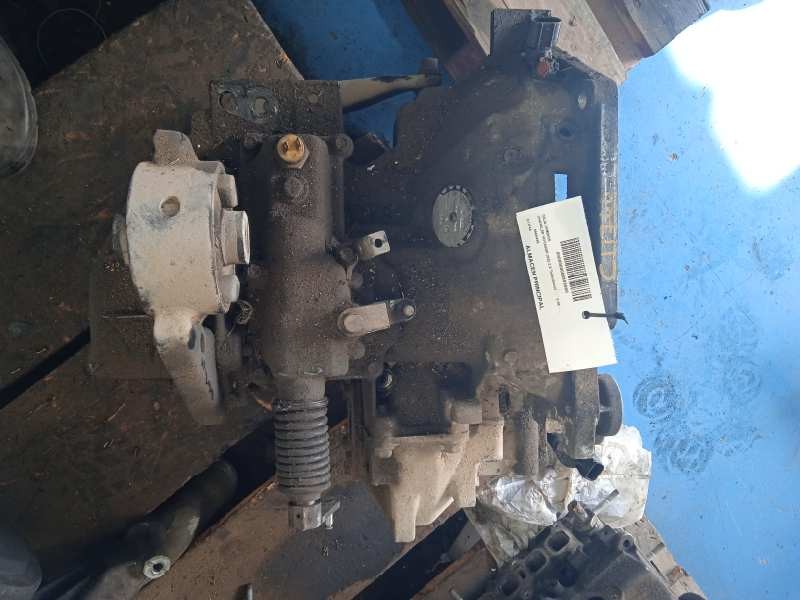 Recambio de caja cambios para chrysler voyager (gs) 2.5 turbodiesel referencia OEM IAM 4660436  