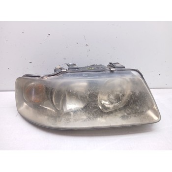 FARO DERECHO 8L0941004 