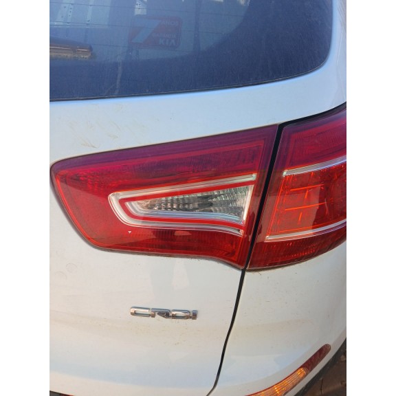 Recambio de piloto trasero derecho interior para kia sportage iii (sl) 1.7 crdi referencia OEM IAM   