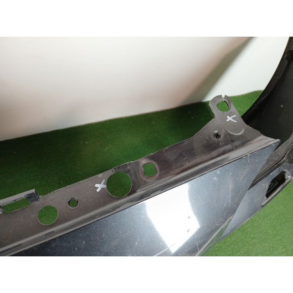 Recambio de paragolpes delantero para bmw 5 (f10) 530 d xdrive referencia OEM IAM 784704404  