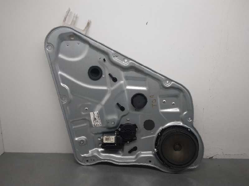 Recambio de elevalunas trasero derecho para kia cee´d emotion referencia OEM IAM 834801H020 ELÉCTRICO 6 PINES 