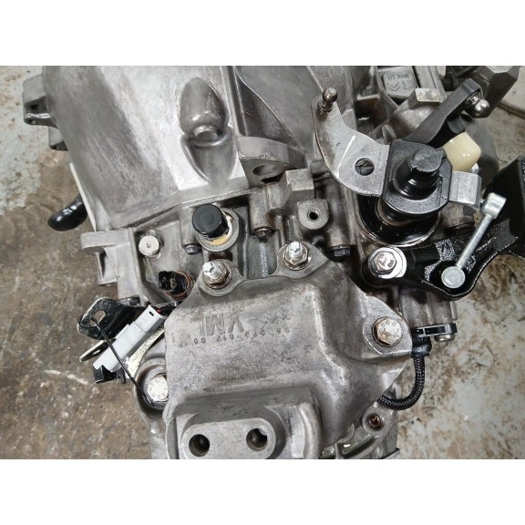 Recambio de caja cambios para peugeot rifter 1.5 bluehdi 130 referencia OEM IAM 20MB46 B manual 6v 40.000KM