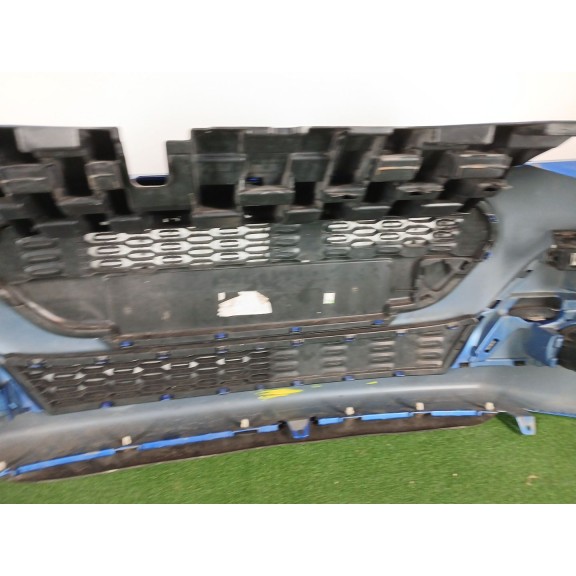 Recambio de paragolpes delantero para peugeot 108 1.0 vti referencia OEM IAM 521190H150  