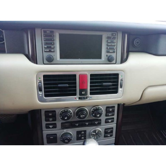 land rover range rover (lm) del año 2004