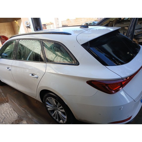 seat leon sportstourer (kl8, kld) del año 2024