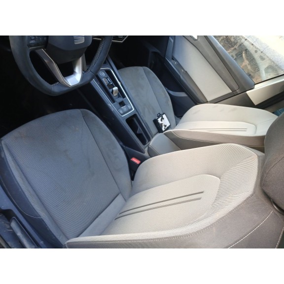 seat leon sportstourer (kl8, kld) del año 2024