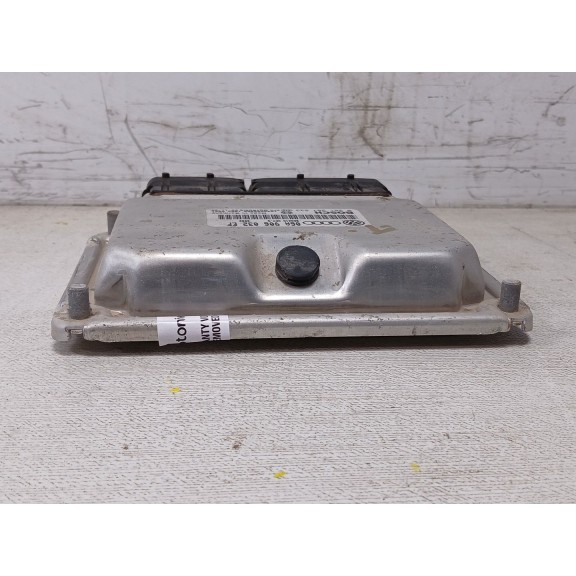 Recambio de centralita motor uce para seat leon (1m1) 1.8 20v referencia OEM IAM 06a906032ef  0261207533