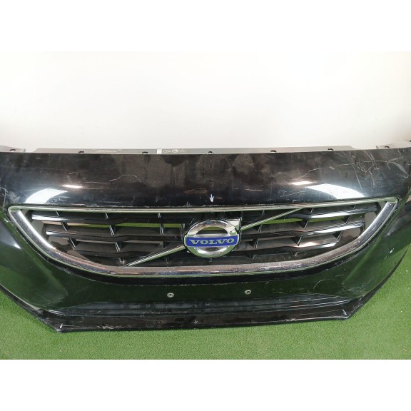 Recambio de paragolpes delantero para volvo v40 cross country (526) t3 referencia OEM IAM 31283732  