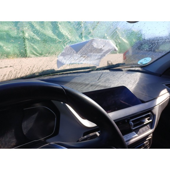 bmw 1 (f40) del año 2020