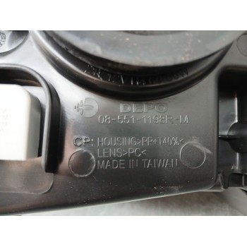 Recambio de faro derecho para dacia sandero ii (b8_) 1.2 referencia OEM IAM 260105344r  11250122