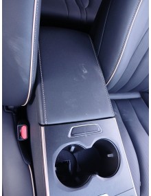 Recambio de apoyabrazos central para omoda 5 referencia OEM IAM   