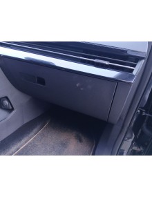 Recambio de guantera para omoda 5 referencia OEM IAM 401001828AA   2