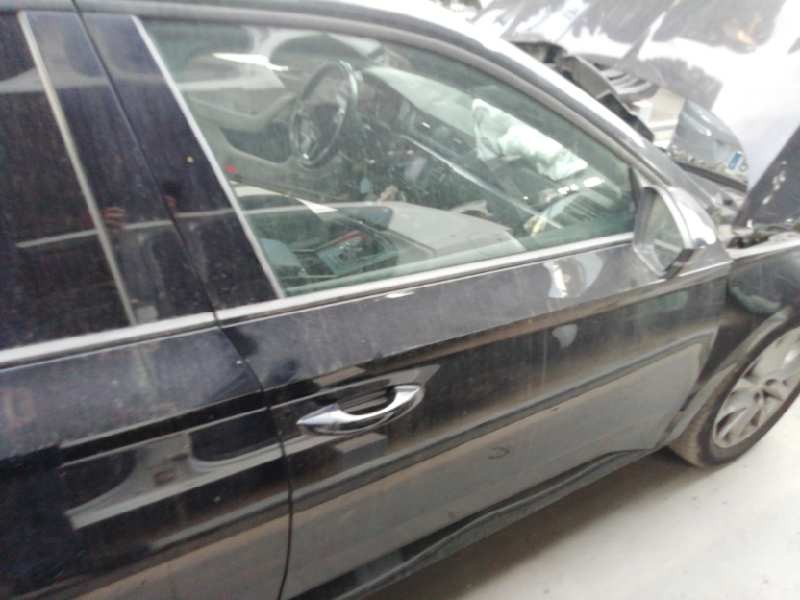 Recambio de puerta delantera derecha para skoda superb (3v3) active referencia OEM IAM  NEGRO 