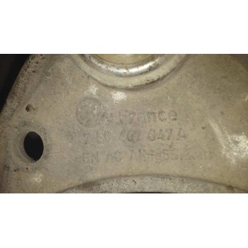 Recambio de brazo suspension superior delantero izquierdo para audi q7 (4l) 3.0 tdi referencia OEM IAM 7L0407047A  