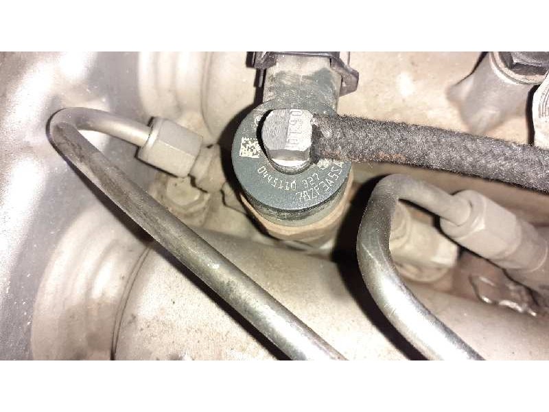 Recambio de inyector para opel insignia berlina 2.0 cdti referencia OEM IAM 0445110327  