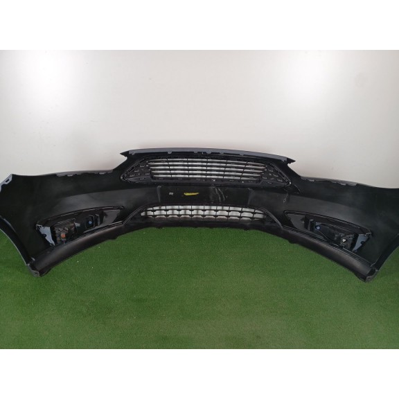Recambio de paragolpes delantero para ford focus iii 1.5 tdci referencia OEM IAM F1EB17757A  
