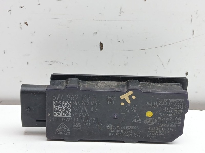 Recambio de modulo electronico para skoda octavia iv (nx3, nn3, pv3) 1.5 tsi referencia OEM IAM 5wa962133f  