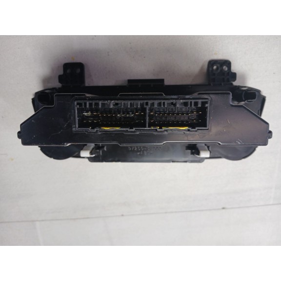 Recambio de mando climatizador para kia sportage iii (sl) 1.7 crdi referencia OEM IAM 972503U101  