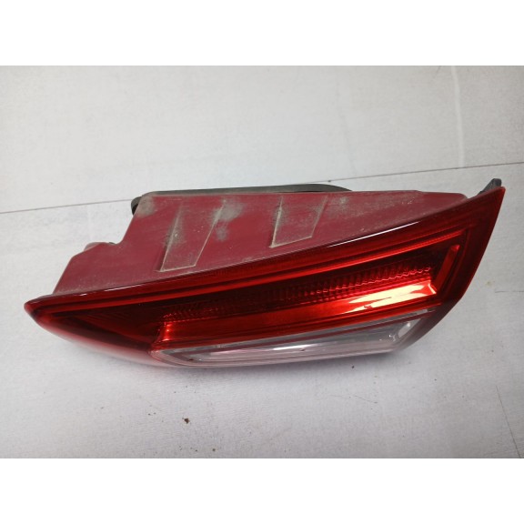 Recambio de piloto trasero derecho interior para kia sportage iii (sl) 1.7 crdi referencia OEM IAM 924063W010  