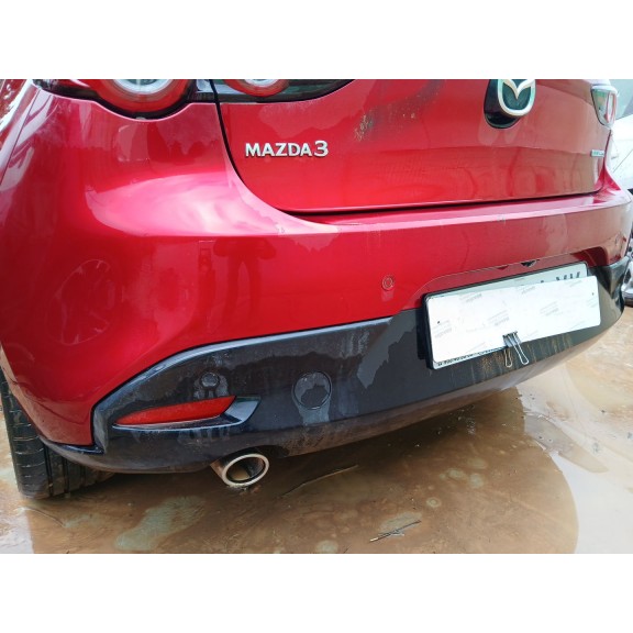 Recambio de paragolpes trasero para mazda 3 hatchback (bp) 2.0 skyactiv-g m hybrid referencia OEM IAM   