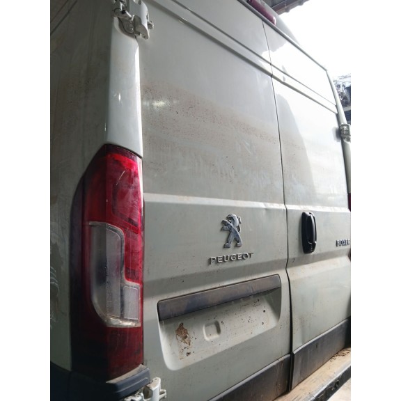 Recambio de puerta trasera izquierda para peugeot boxer furgoneta 2.2 bluehdi 140 referencia OEM IAM   