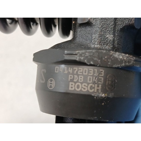 Recambio de inyector para volkswagen polo (9n3) advance referencia OEM IAM 0414720313  038130073bn