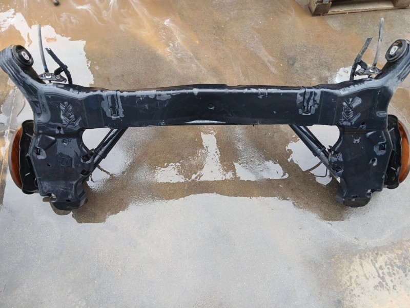 Recambio de puente trasero para renault kadjar (ha_, hl_) 1.3 tce 140 referencia OEM IAM 555014ea0a  