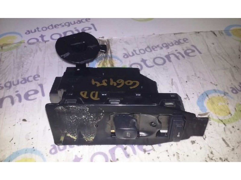 Recambio de mando elevalunas delantero derecho para volvo xc70 2.4 diesel cat referencia OEM IAM   