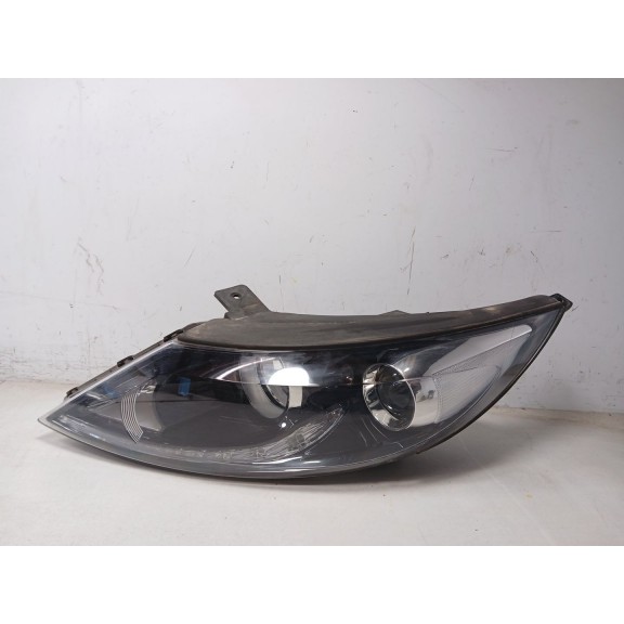 Recambio de faro izquierdo para kia sportage iii (sl) 1.7 crdi referencia OEM IAM 921013u250  