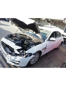 jaguar xe del año 2018 2