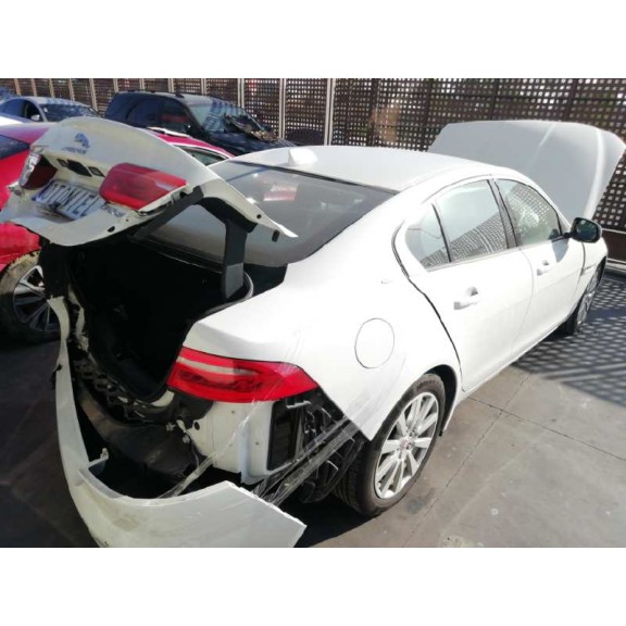 jaguar xe del año 2018