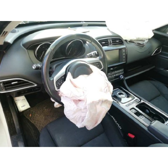 jaguar xe del año 2018