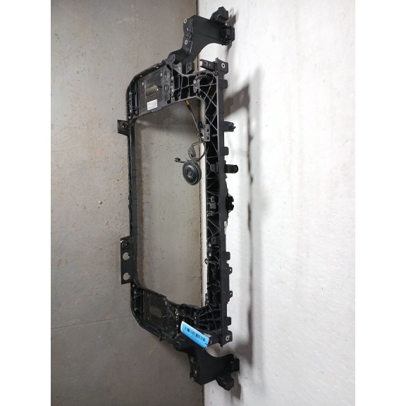 Recambio de panel frontal para kia sportage iii (sl) 1.7 crdi referencia OEM IAM   