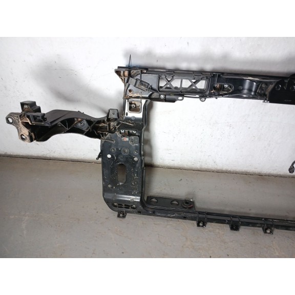 Recambio de panel frontal para kia sportage iii (sl) 1.7 crdi referencia OEM IAM   