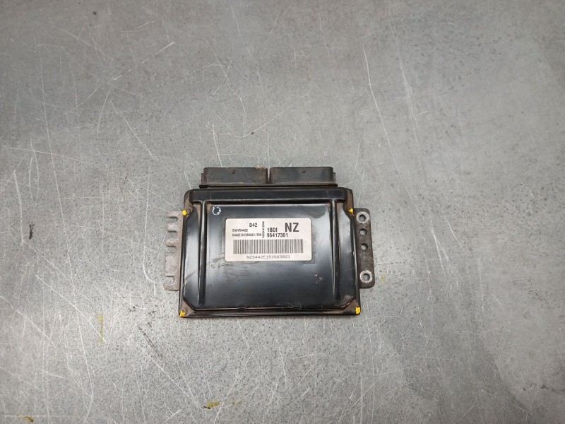 Recambio de centralita motor uce para chevrolet matiz (m200, m250) 1.0 referencia OEM IAM 96417301  